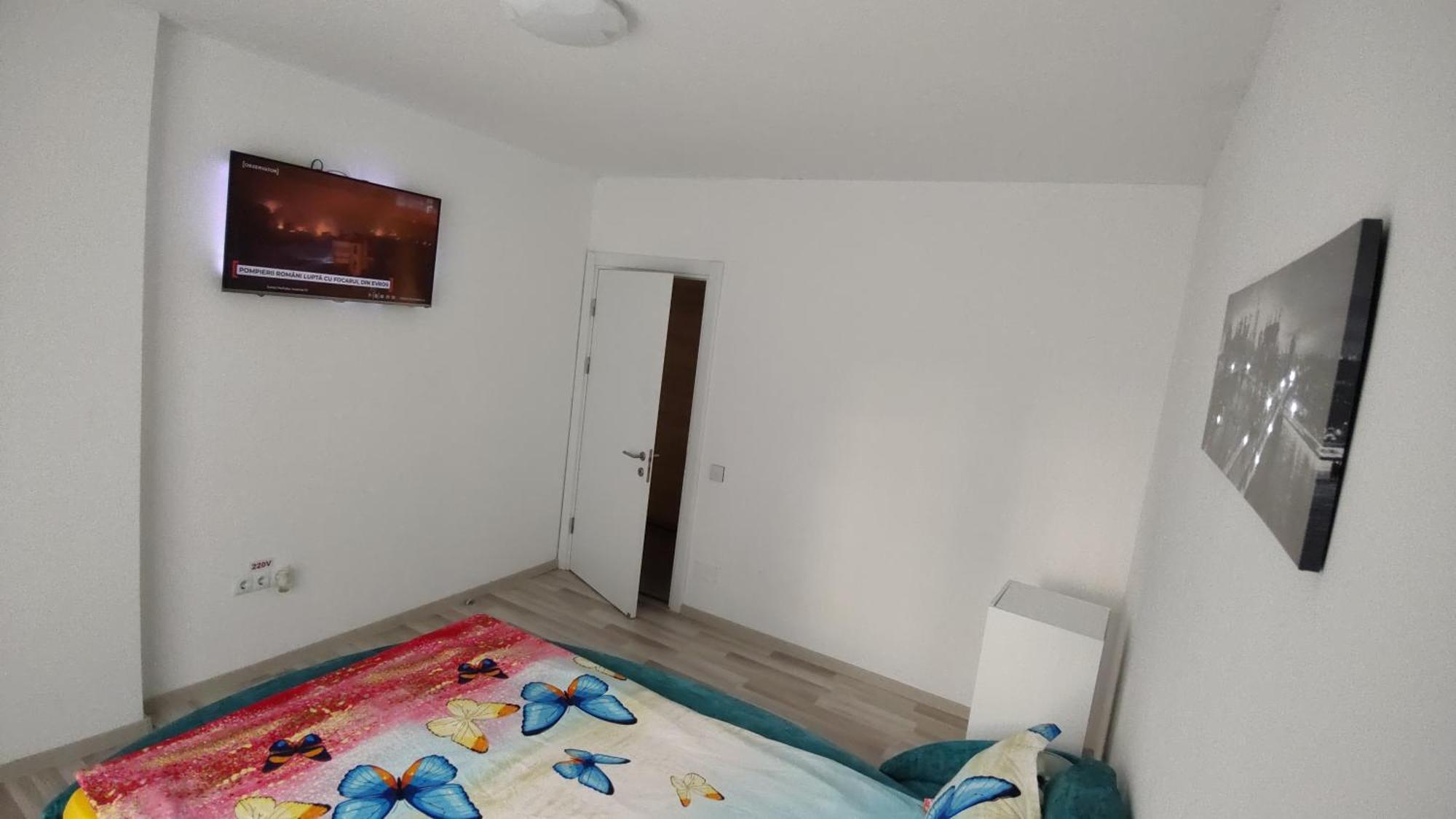 Apartament Cu Terasa Atelierul De Pizza ฟลอเรชติ ภายนอก รูปภาพ