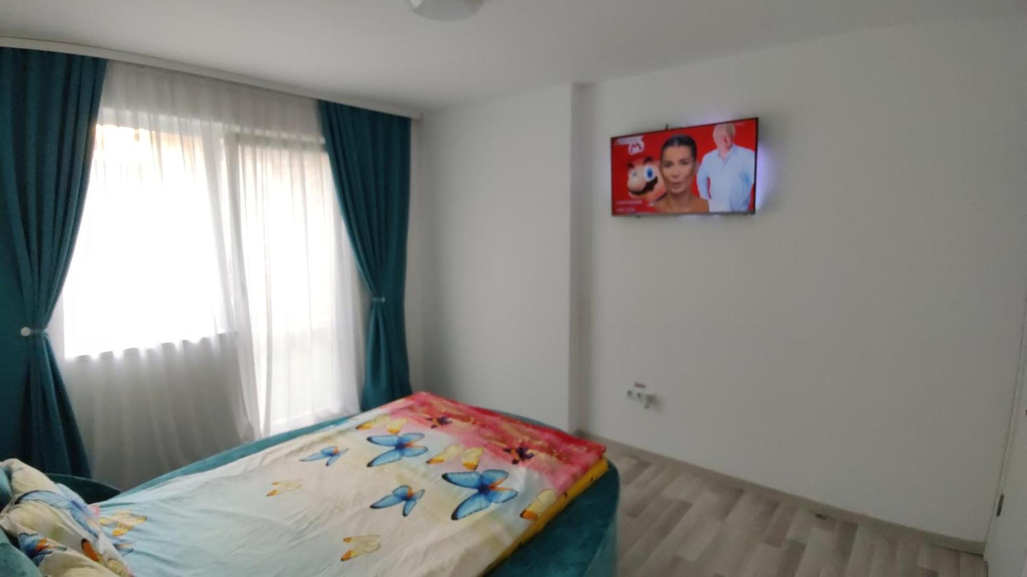 Apartament Cu Terasa Atelierul De Pizza ฟลอเรชติ ภายนอก รูปภาพ